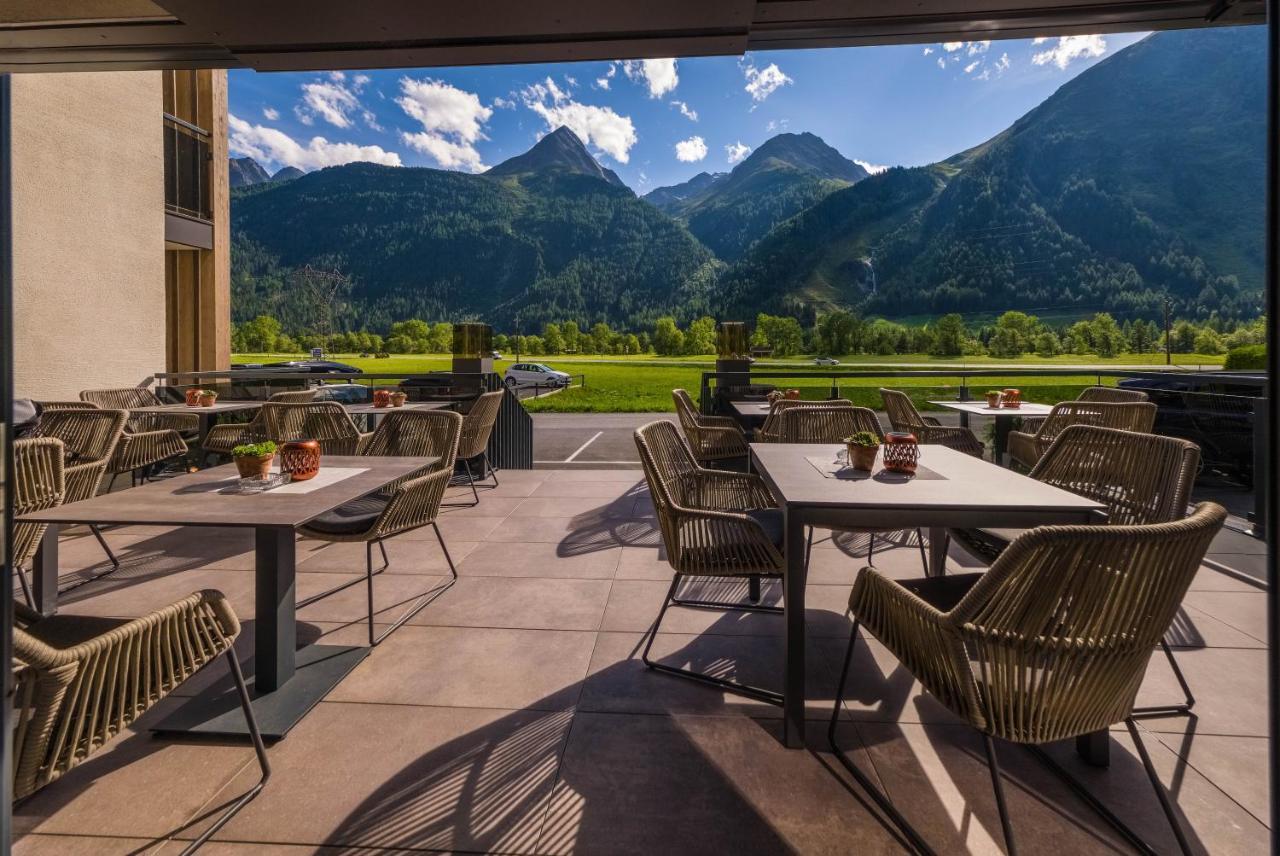Vier Studios & Restaurant Längenfeld Extérieur photo