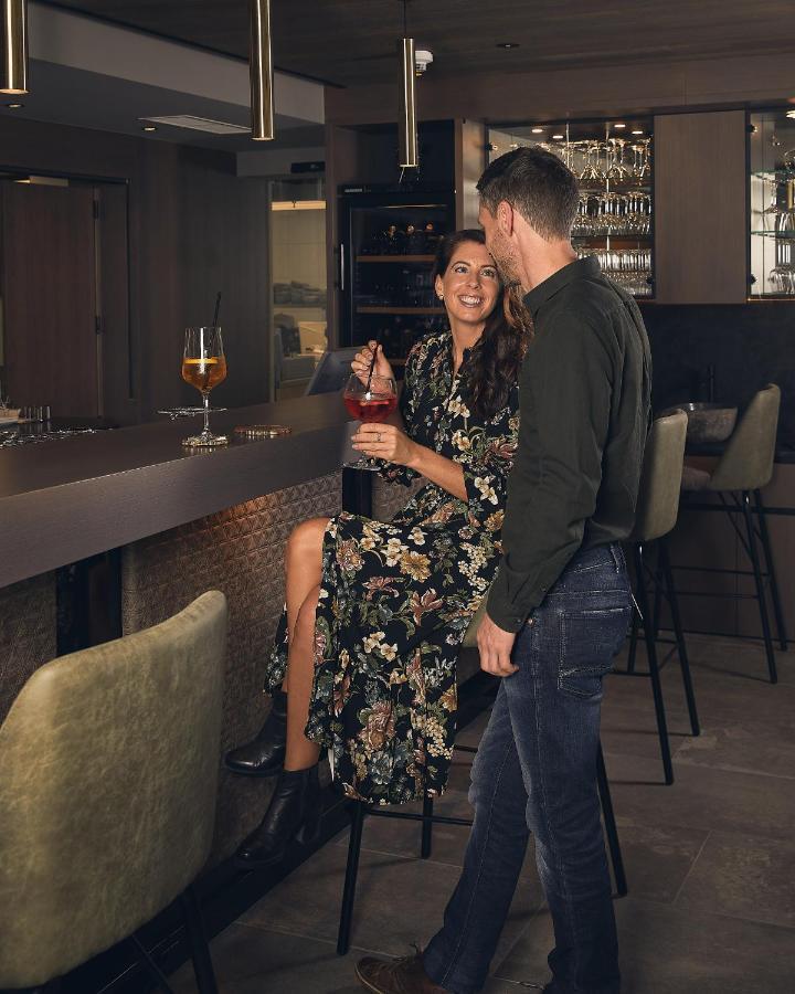 Vier Studios & Restaurant Längenfeld Extérieur photo